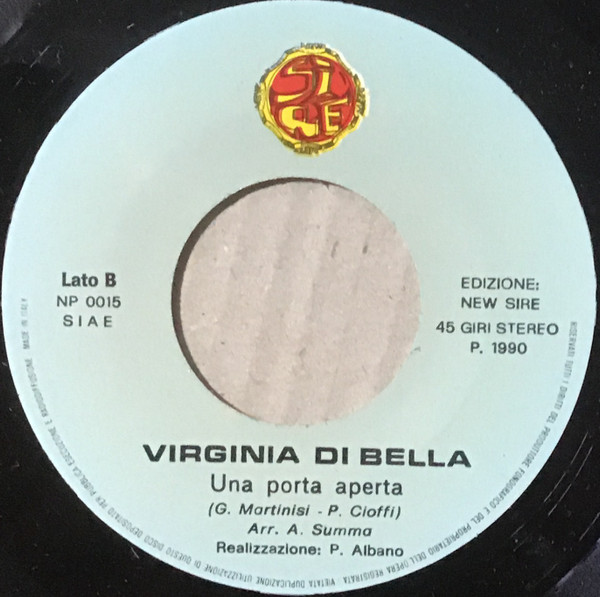 ladda ner album Virginia Di Bella - Dejavù Una Porta Aperta