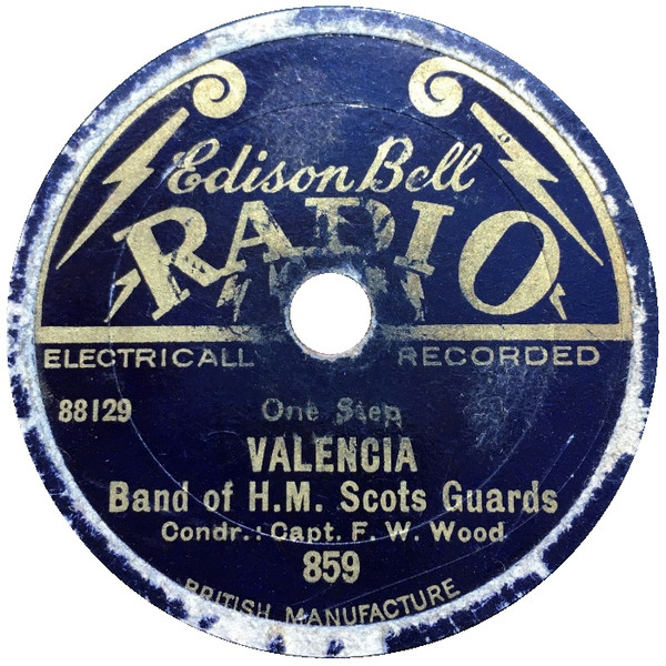 lataa albumi Download Band Of HM Scots Guards - The Chocolate Soldier Valencia album