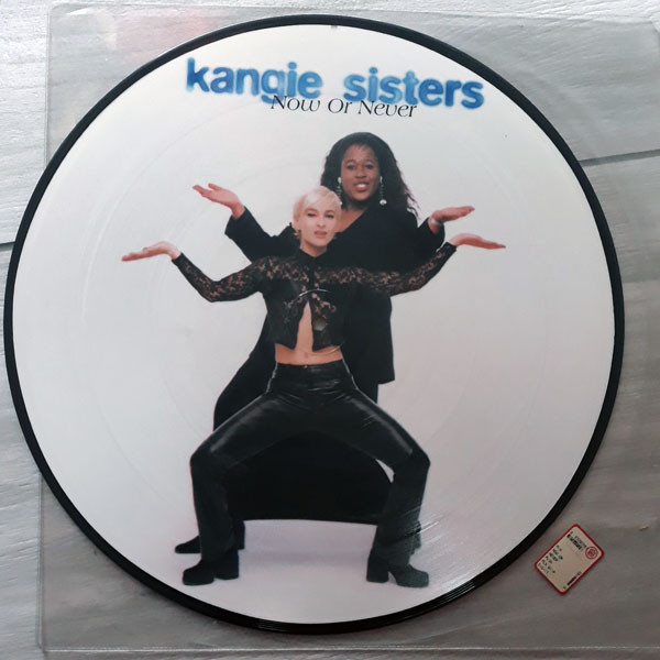 descargar álbum Kangie Sisters - Now Or Never