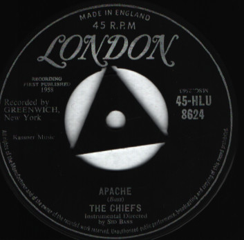 The Chiefs – Apache! / Dee's Dream (1958, Vinyl) - Discogs