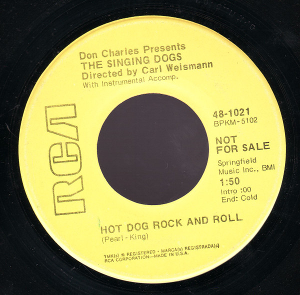 Album herunterladen Don Charles Presents The Singing Dogs - Hot Dog Boogie Hot Dog Rock And Roll
