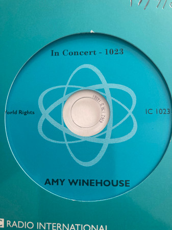 Amy Winehouse - Live At Glastonbury - Vinilo — Palacio de la Música