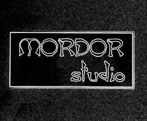 MordorRecordsauf Discogs 