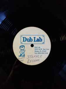 Kulcha Nox, Dennis Brown, Gregory Isaacs, Capleton – Stiffle