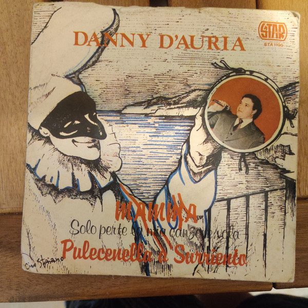 descargar álbum Danny D'Auria - Mamma Pulecenella A Surriento