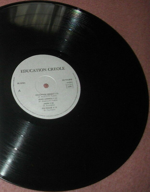 télécharger l'album 37 - Education Creole