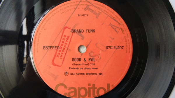 Album herunterladen Grand Funk - Bad Time Good Evil