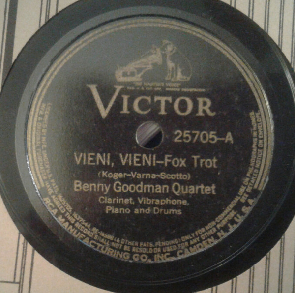 descargar álbum Benny Goodman Quartet - Vieni Vieni Handful Of Keys