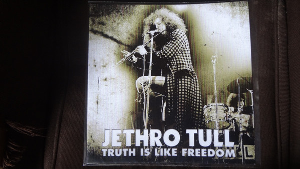 Jethro Tull - Midnight In Chicago -  Music