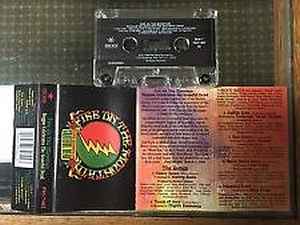 Fire On The Mountain Reggae Celebrates The Grateful Dead 1996