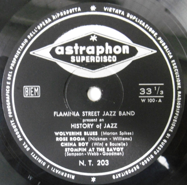 télécharger l'album Flaminia Street Jazz Band - Flaminia Street Jazz Band Makes An History Of Jazz