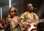 ladda ner album Amadou & Mariam - Se Te Djon Ye