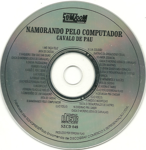 Album herunterladen Forró Cavalo de Pau - Namorando Pelo Computador