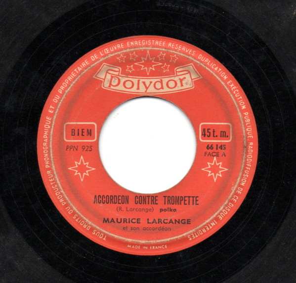last ned album Download Maurice Larcange Et Son Accordéon - Accordéon Contre Trompette Yavait Sur Un Chaland album