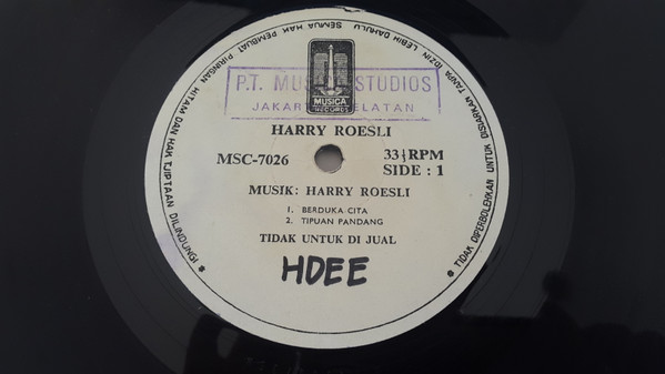 Harry Roesli – Tiga Bendera (1977, Vinyl) - Discogs