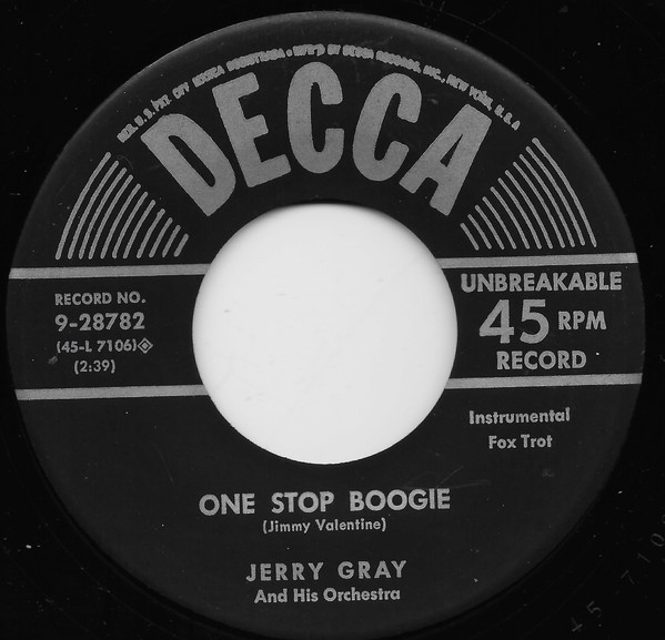 télécharger l'album Jerry Gray And His Orchestra - A Pair Of Trumpets