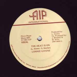 The Heat Is On - Lonnie Givens