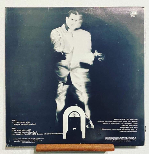 lataa albumi Freddie Mercury - El Gran Simulador The Great Pretender