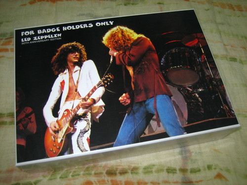 Led Zeppelin - 1977 - For Badge Holders Only Box (18 cd's + 1 dvd + Extras)