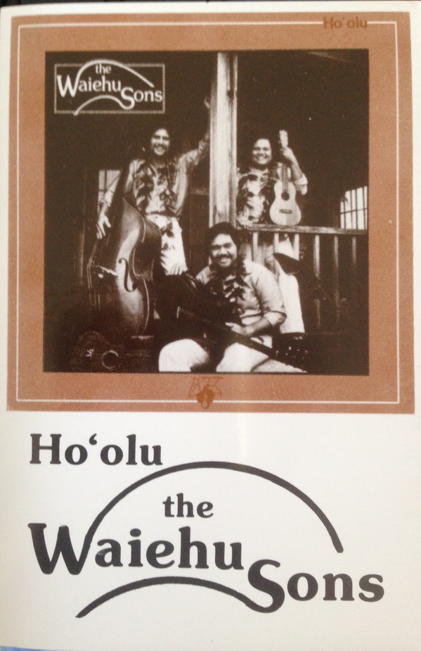 baixar álbum The Waiehu Sons - Hoolu