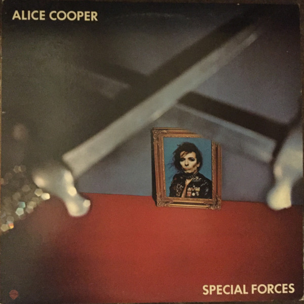 Обложка конверта виниловой пластинки Alice Cooper (2) - Special Forces