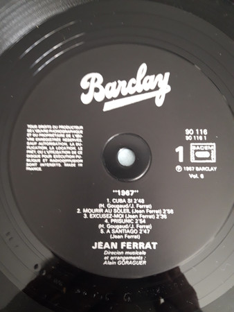 ladda ner album Jean Ferrat - 6 À Santiago 1967
