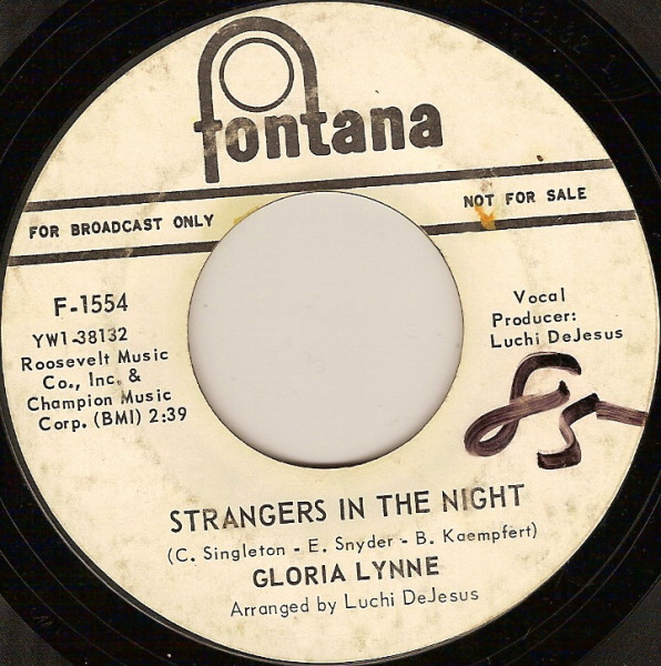télécharger l'album Gloria Lynne - Strangers In The Night