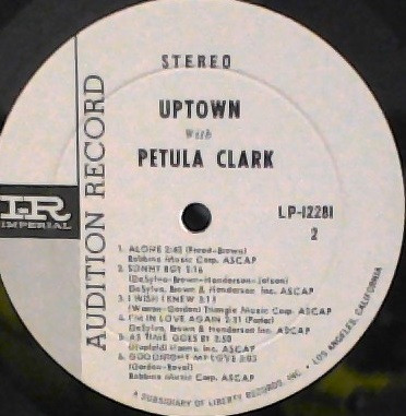 baixar álbum Petula Clark - Uptown With Petula Clark