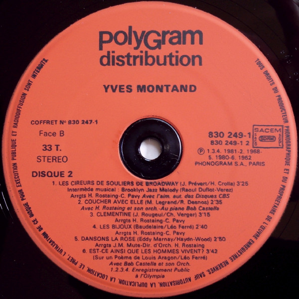 Album herunterladen Yves Montand - Versions Originales