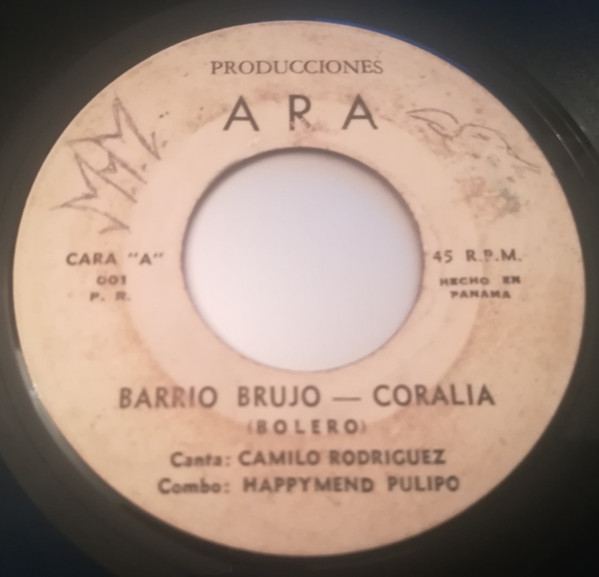 baixar álbum Combo Happymen De Pulipo - Barrio Brujo Coralia Cenizas