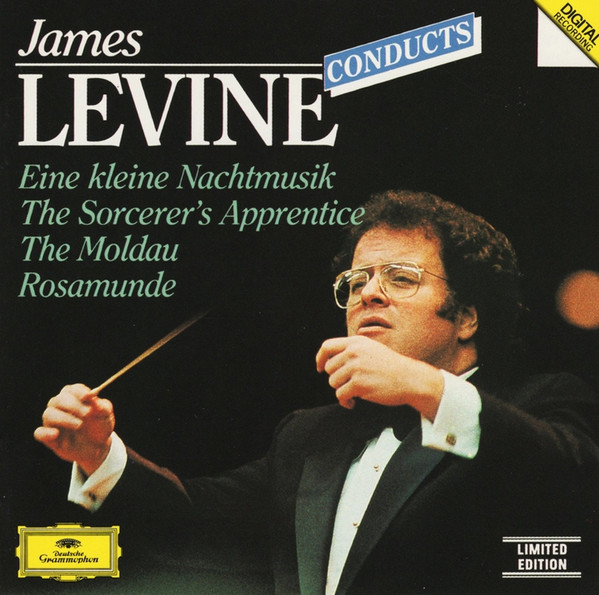 baixar álbum James Levine - James Levine Conducts Eine Kleine Nachtmusik The Sorcerers Apprentice The Moldau Rosamunde