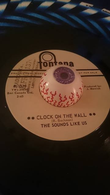 télécharger l'album The Sounds Like Us - Clock On The Wall