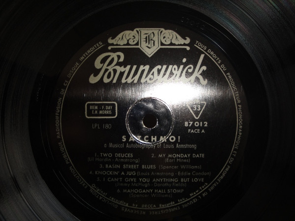 baixar álbum Armstrong - Satchmo A Musical Autobiography Of Louis Armstrong Vol 3