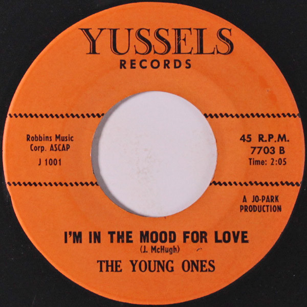 baixar álbum The Young Ones - No No Dont Make Me Cry Im In The Mood For Love