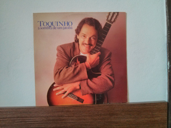 Album herunterladen Toquinho - A Sombra De Um Jatoba