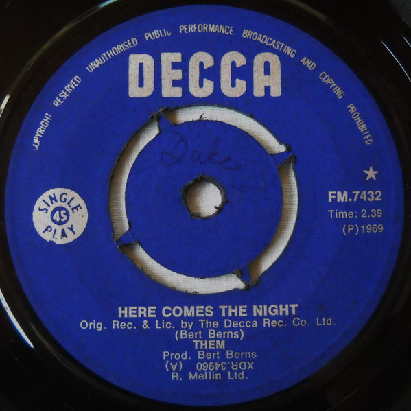 Them – Gloria / Here Comes The Night (Vinyl) - Discogs