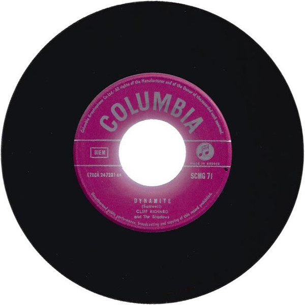 Album herunterladen Cliff Richard And The Shadows - Travellin Light Dynamite