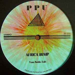 Africa Bump / Party Together - Grupo Santa Cecilia / Superbs