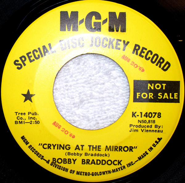 descargar álbum Bobby Braddock - Crying At The Mirror