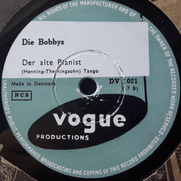 télécharger l'album Die Bobbys - Der Mann Am Klavier Der Alte Pianist