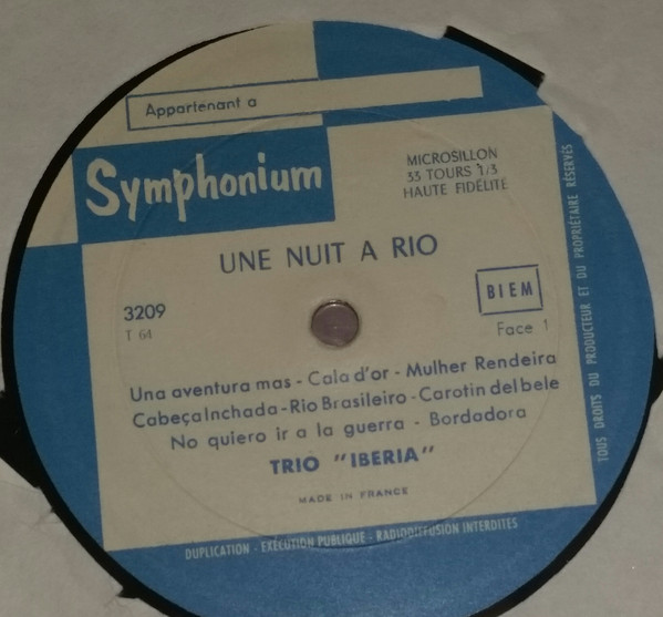 lataa albumi Trio Iberia - Une Nuit A Rio