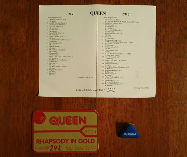 Album herunterladen Queen - Rhapsody In Gold