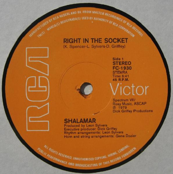 Shalamar - Right In The Socket (Special 12" Disco Mix) | RCA Victor (FC-1930) - 3