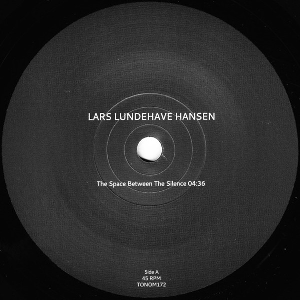 télécharger l'album Lars Lundehave Hansen - The Space Between The Silence