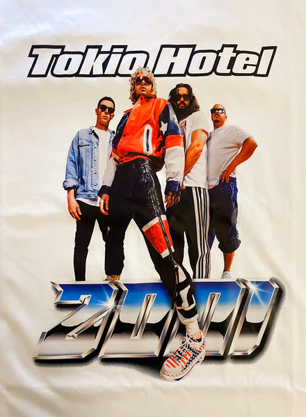 Tokio Hotel – 2001 (2022, Signed, T-Shirt, Poster, Stickersheet, 5 Photos, Golden  Ticket, Box Set) - Discogs