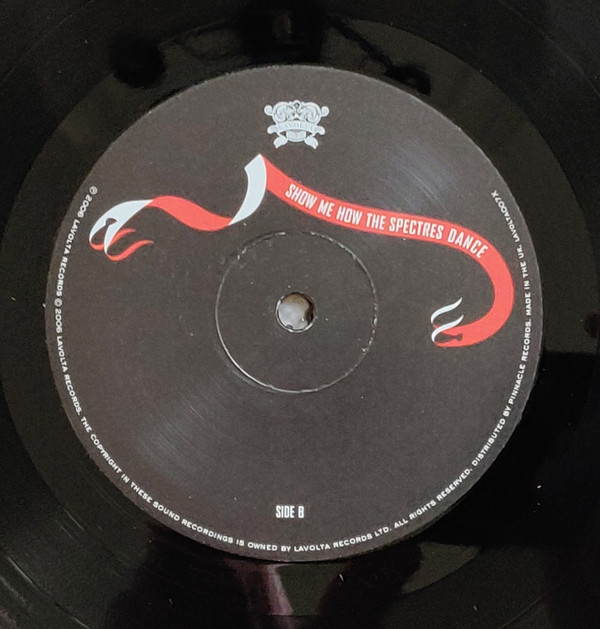 Album herunterladen Liam Frost & The Slowdown Family - Show Me How The Spectres Dance