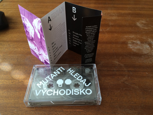 descargar álbum Mutanti Hledaj Východisko - Můj Bůh Září Do Mých Temnot Černoch