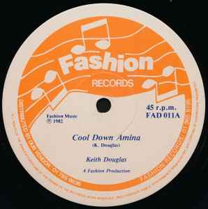 Cool Down Amina - Keith Douglas