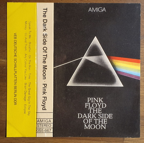 Pink Floyd – The Dark Side Of The Moon (Red Label, Black Tape 