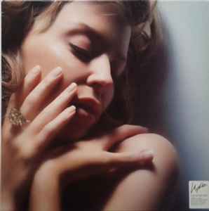 Kylie Minogue - Love At First Sight